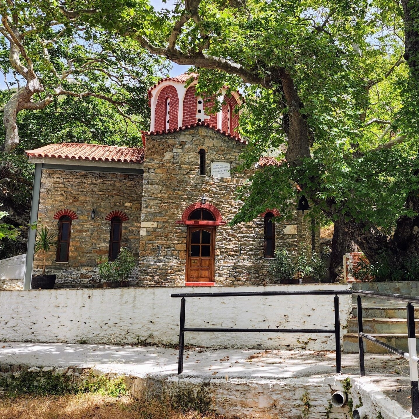 Greece Invests